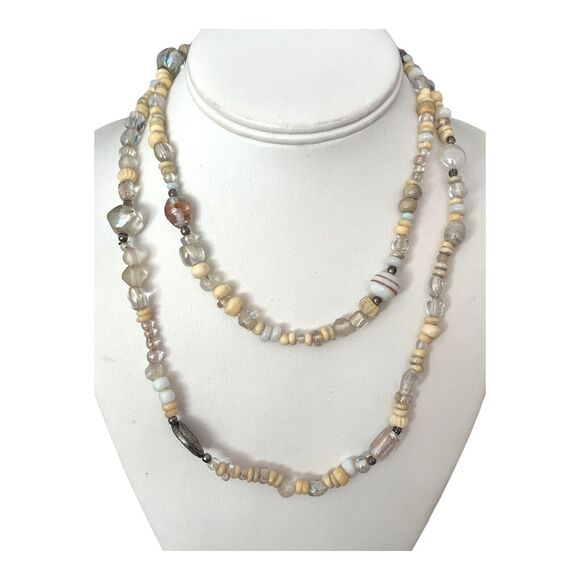 Vintage Beaded Necklace Aurora Borealis Finished Glass & Cream Color Beads  9K - Picture 4 of 12